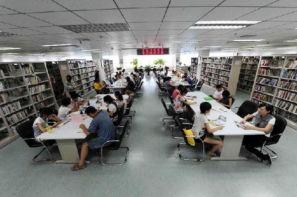 青冈县图书馆重塑阅读空间，推动文化新繁荣项目启动